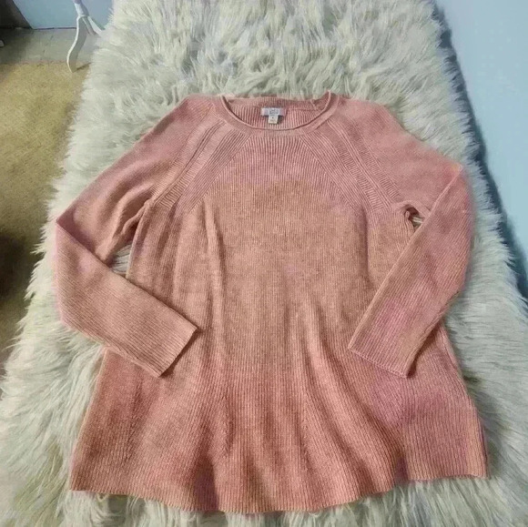 Croft & Barrow Women's  peach color, long sleeve, lightweight, sweater size PL - Picture 11 of 12